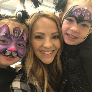 Meet your Posher, Brenna